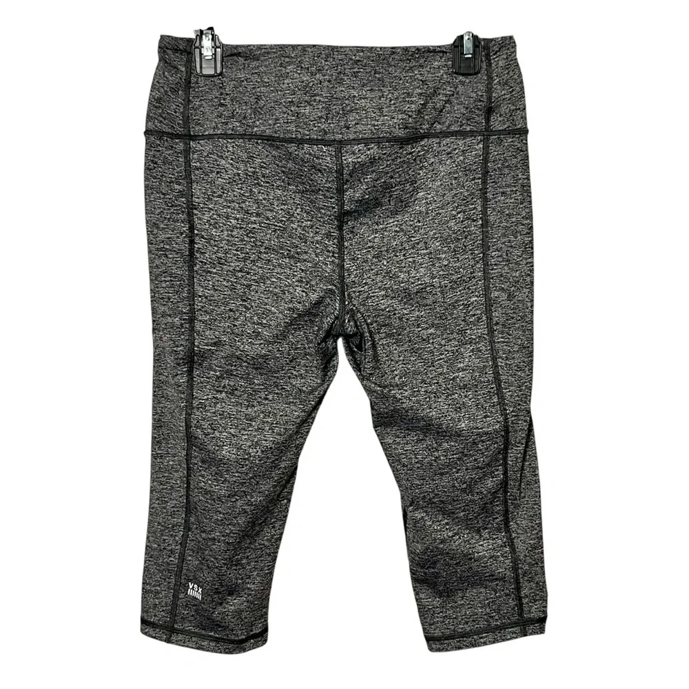 Victoria's Secret Sport Knockout Capri Leggings Size Large Heathered Gray - Picture 2 of 4
